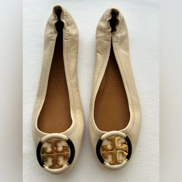 Tory Burch Enamel Logo Leather Ballet Flats RICE PAPER Gold Heel Details - Picture 2 of 10